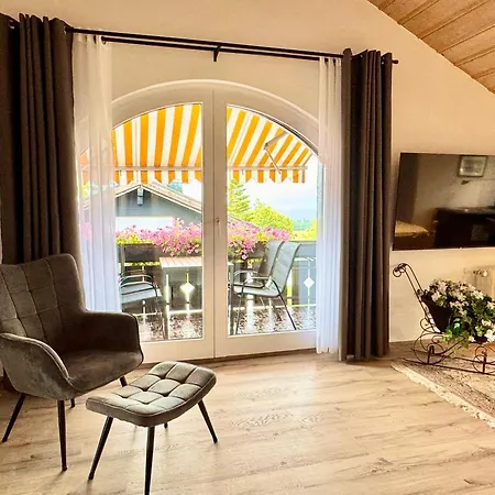 아파트 Luxlife - Panorama Bergblick, Sauna, Balkon, Luxus Pur *